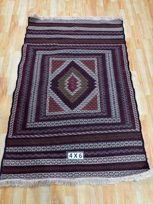 The Afghan hand-spun & hand-knotted Kilims carpets, Ethnic Afghan Red Rug, Ideal for a Farmhouse or Shabby Chic Home Decor, Perfect for a Formal Dining Room or Home Office, 4.0 Feet X 6.0 Feet