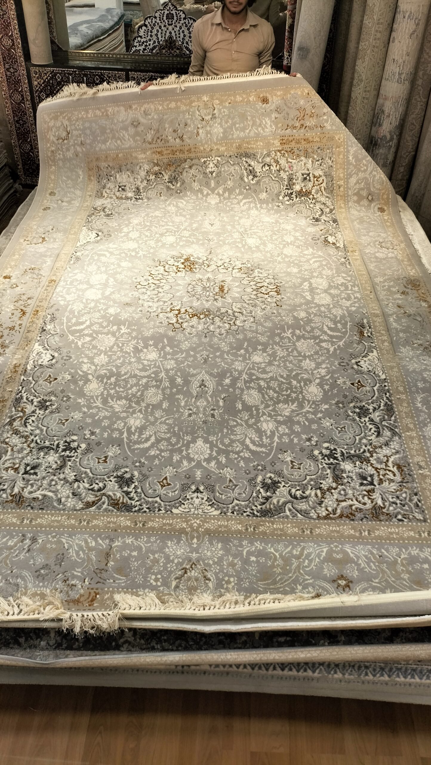 Turkey Imported Ultra Premium Carpet 7X10 Feet | Luxury Persian Design - Image 3