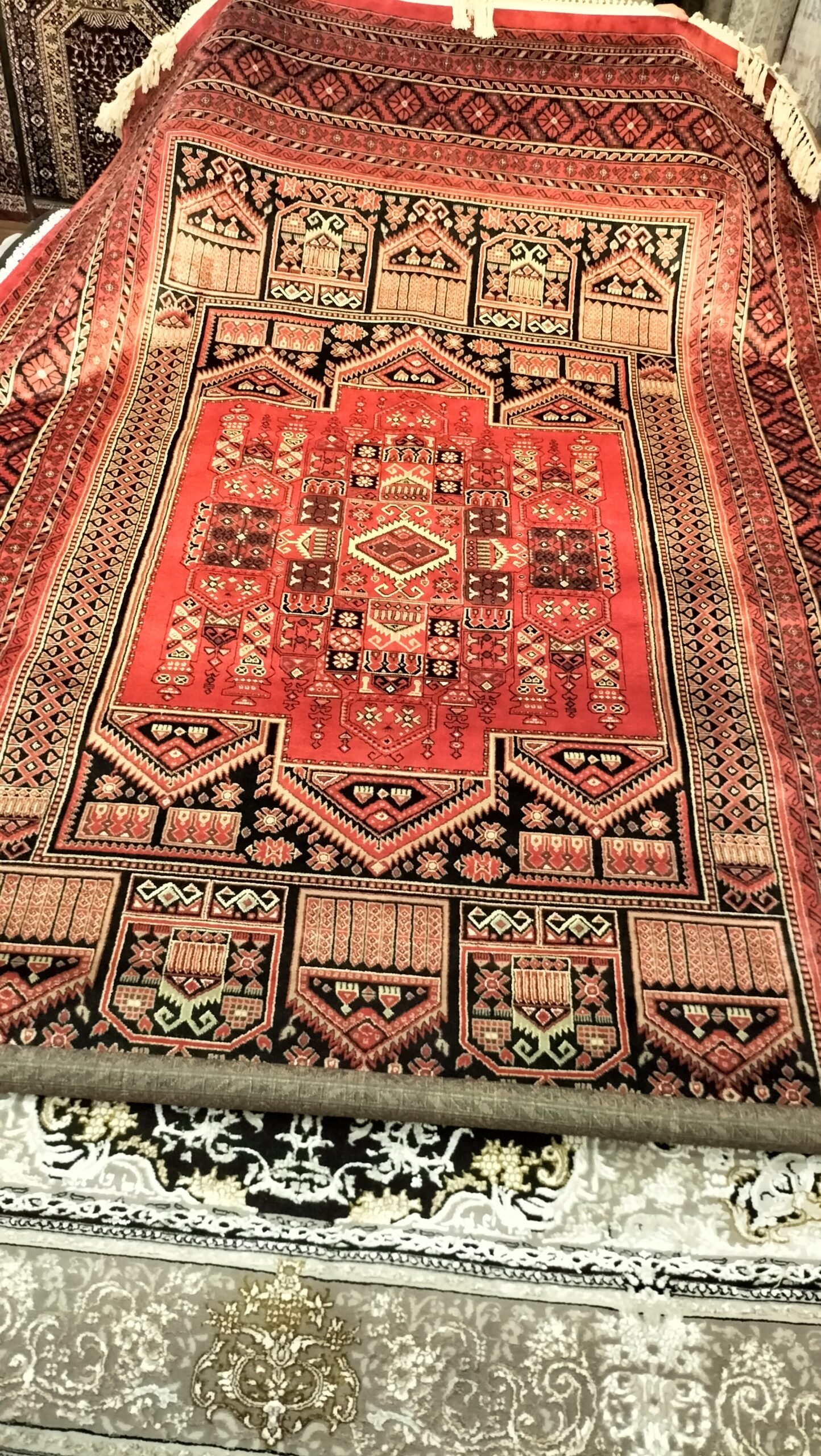Belgium Silk Imported Ultra Premium Carpet 6.6X9.6 Feet | Luxury Persian Design - Image 2