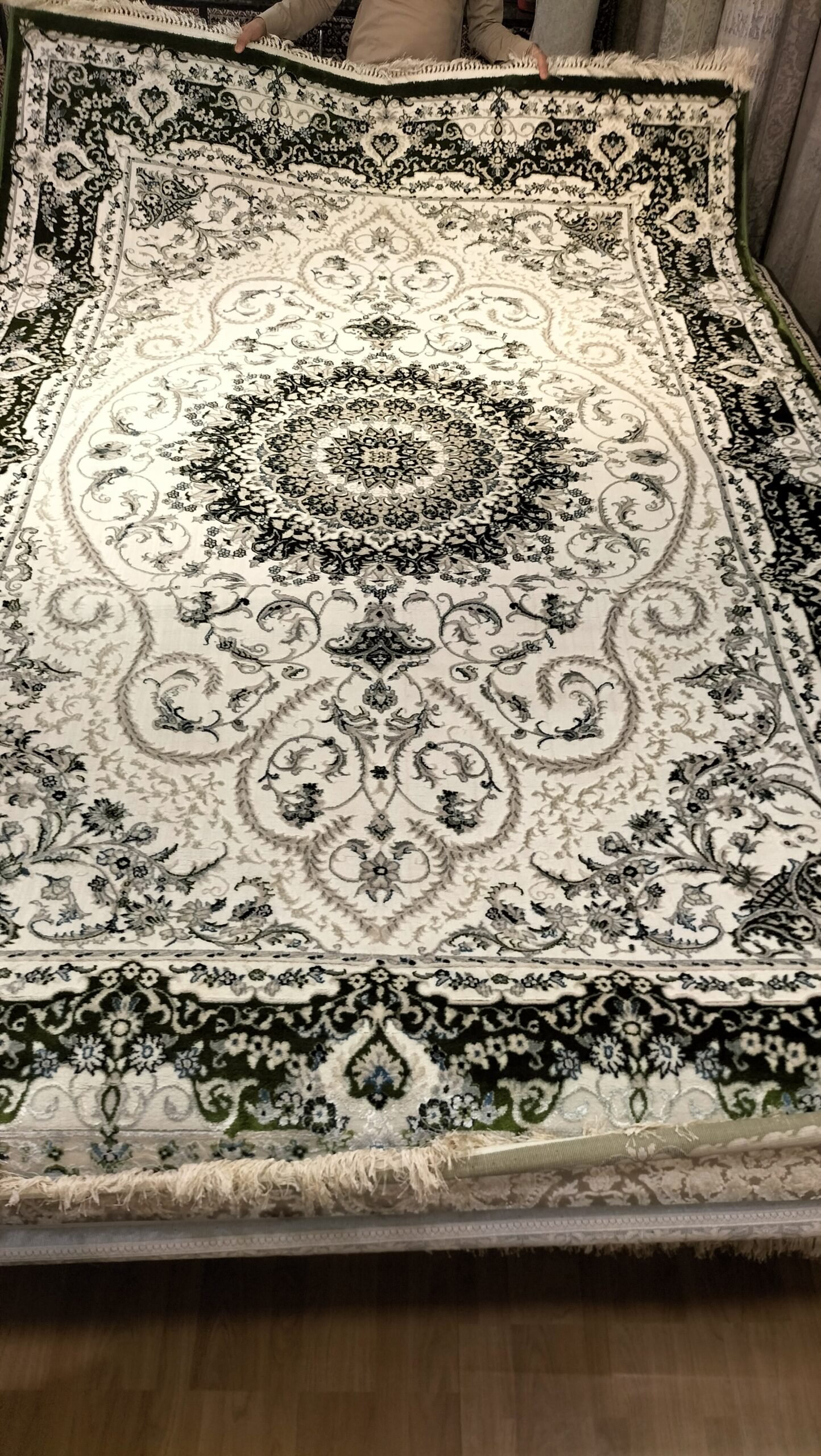 Turkey Imported Ultra Premium Carpet 7X10 Feet | Luxury Persian Design - Image 2